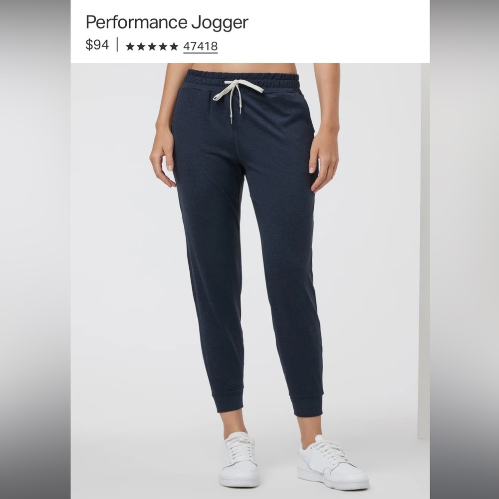 Vuori Women's Midnight Navy Heather Jogger Pants